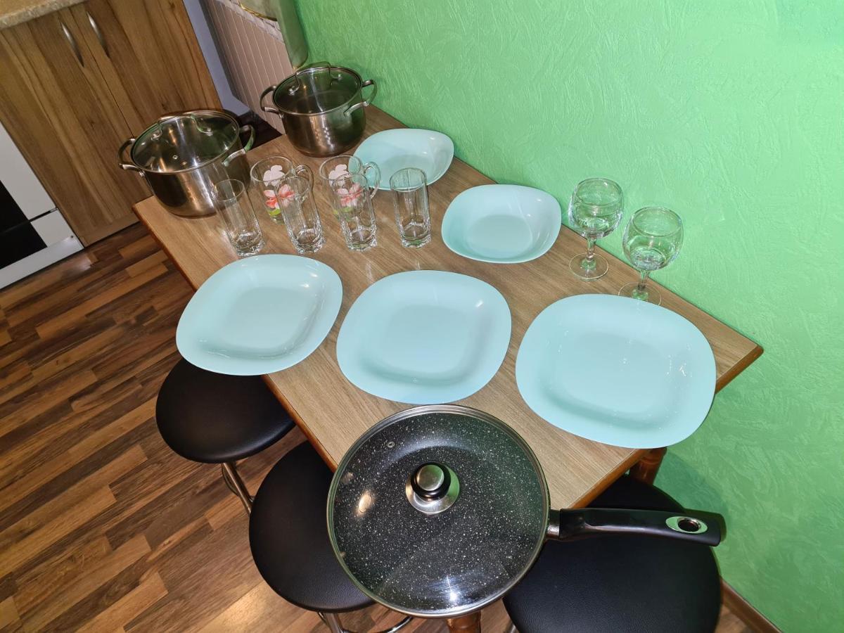 1-Room View Apartment Near Inturist On Sobornyi Avenue 143, By Grandhome Zaporizhia Exterior foto